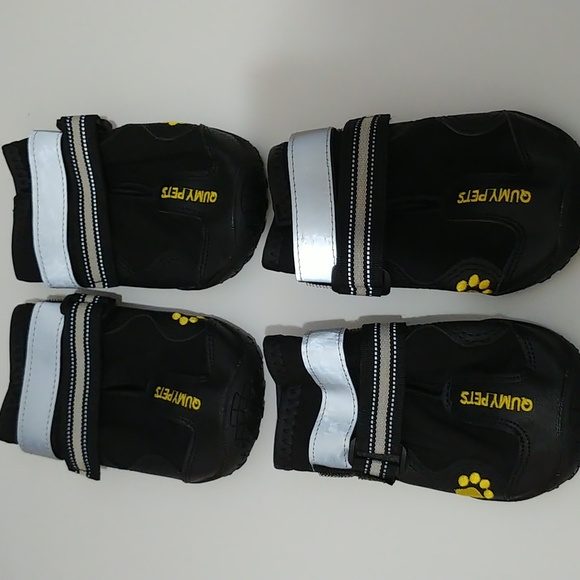 Qumy Dog Boots Size 8 - Picture 3 of 4